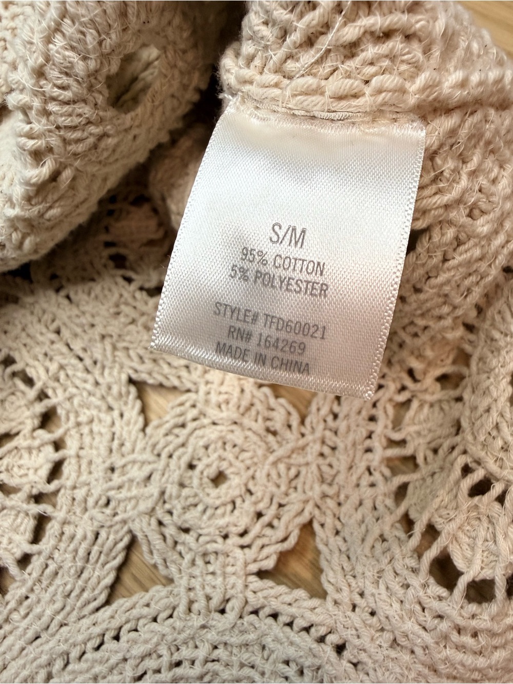 Alya Crochet Circle Crop Top in Cream - Picture 10 of 10